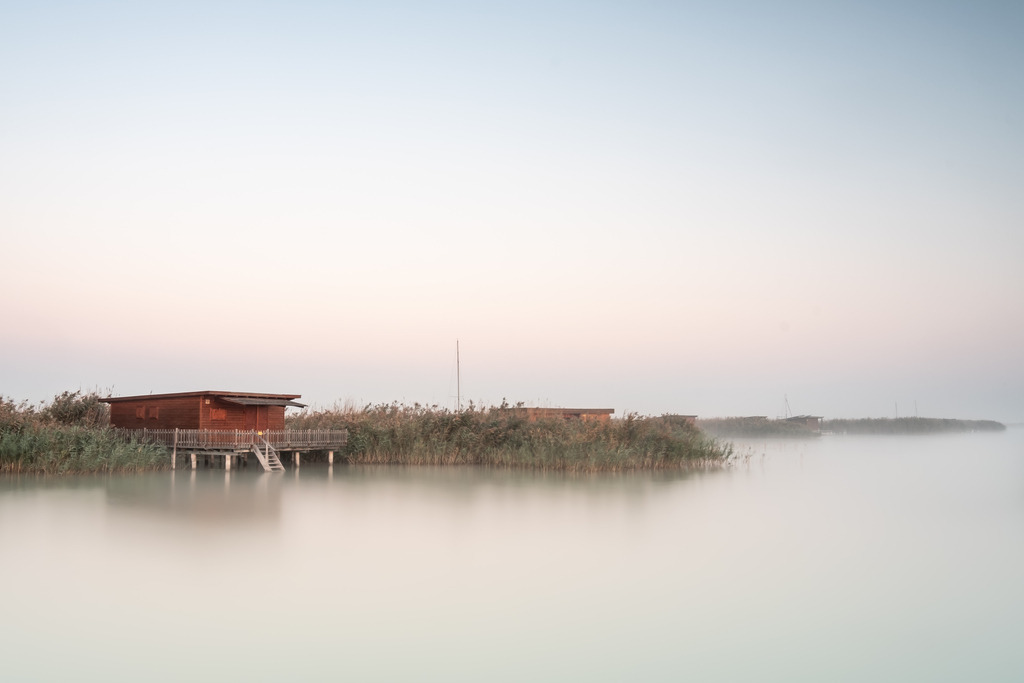 Roman-Huditsch-Fotografie_063 | Exklusiver Webshop für hochwertige Landschaftsfotos aus Kärnten, Österreich und der ganzen Welt.
Landschaftsfotos auf Leinwand, Acrylglas, Aludibond
Wandbilder online kaufen, fürs Zuhause oder als Geschenk zum Geburtstag, Weihnachten und mehr - Realisiert mit Pictrs.com