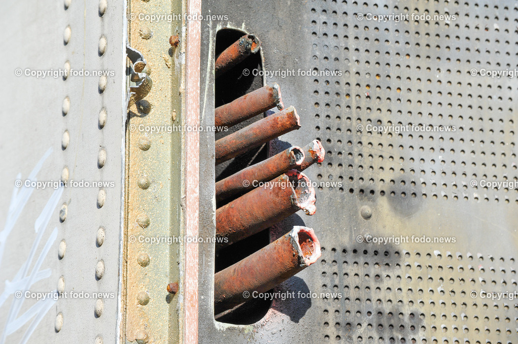 Deutschland_ Baden-Wuerttemberg_ Heilbronn_ 21.02.2025-35 | 21.02.2025, Deutschland, GER, Baden-Wuerttemberg, Heilbronn im Bild Themenbild, Stadtansichten, Ehemaliges Sueddeutsches Eisenbahnmuseum, Museum, Zug, Eisenbahn, Lost Place, aufgelassen, verwildert, Waggon