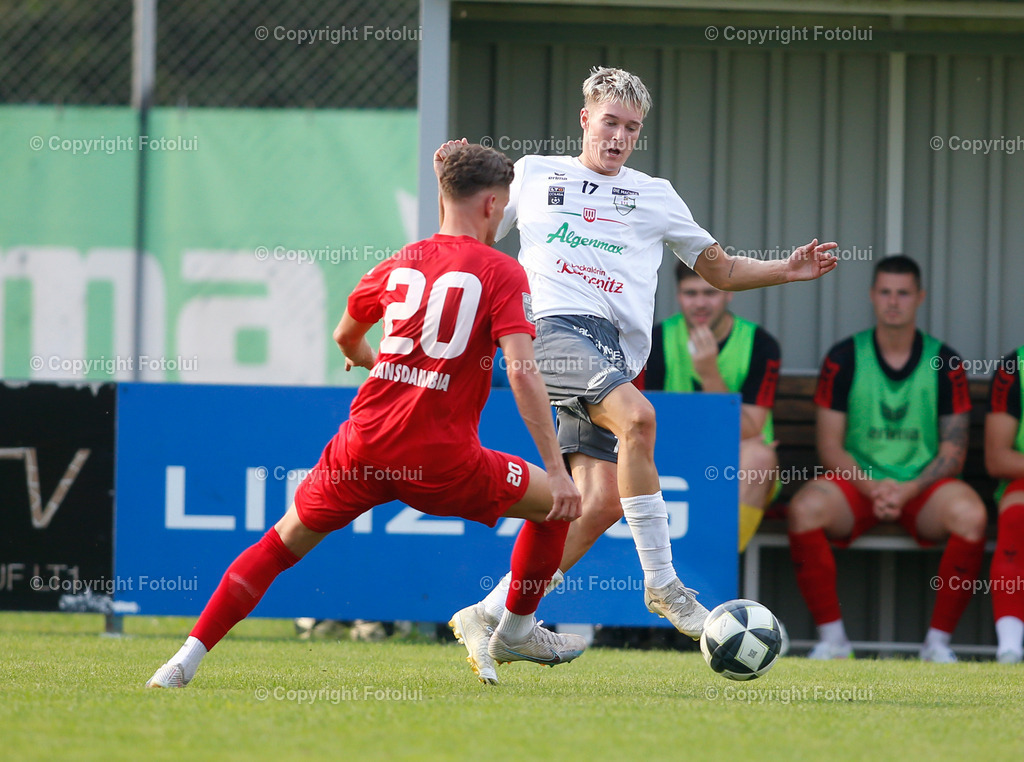 A_LUI_16082025_21 | SPORT,FUSSBALL,LT1 OOE LIGA ASKOE OEDT 1B-SPG ALGENMAX PREGARTEN 16.08.2025 IM BILD:MICHAEL LEONHARTSBERGER  (OEDT 1B) UND JULIAN RECHBERGER (PREGARTEN) FOTO :FOTOLUI