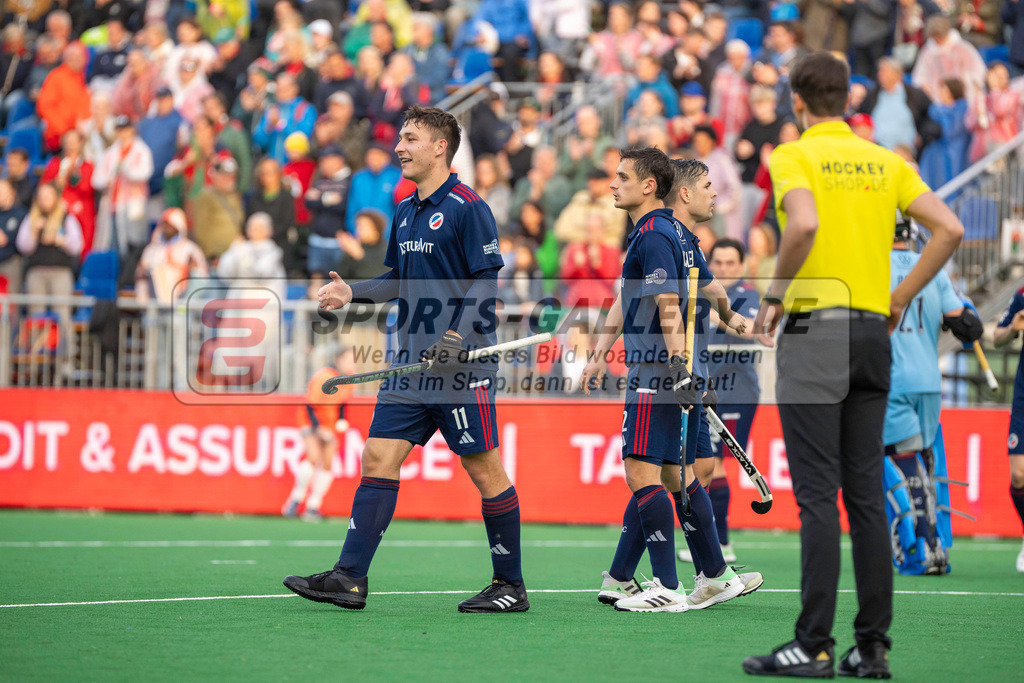 Final4_20240518-2011-0102 | Bonn, Deutschland, 18.05.2024: Jossip Anzeneder (Mannheimer HC) in Aktion waehrend des Spiels der Deutsche Feldhockey-Meisterschaften 2024 zwischen Final 4 Herren Mannheimer HC - Crefelder HTC im Bonner THV am 18.05.2024 in Bonn, Deutschland. (Foto von Stephan Fehrmann)

Bonn, Germany, 18.05.2024: Jossip Anzeneder (Mannheimer HC) in action during the game of Deutsche Feldhockey-Meisterschaften 2024 between Final 4 Herren Mannheimer HC - Crefelder HTC in Bonner THV at 18.05.2024 in Bonn, Deutschland. (Foto from Stephan Fehrmann)