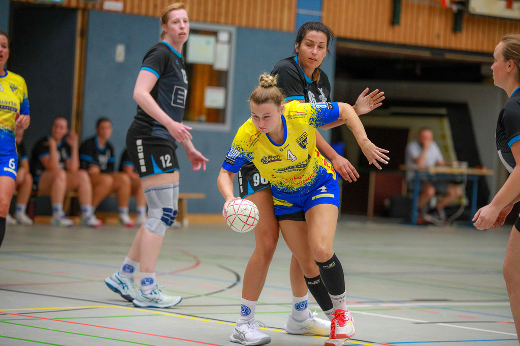 Neukirchen-Duisburg310825_041 | Bildergalerie von Sport-Ereignissen aber auch von weiteren spannenden Dingen - nicht nur vom Niederrhein. In Anlehnung an den bekannten Spruch von Hanns Dieter Hüsch heißt das Motto: "Niederrhein ist überall".  - Realisiert mit Pictrs.com