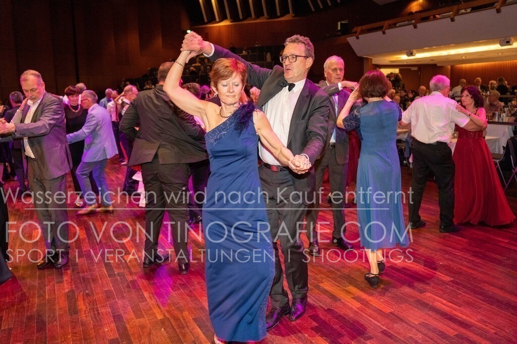CCC_Frühlingsball_Parkett_byTINOGRRAFIE-46 | (c) TINOGRAFIE.COM