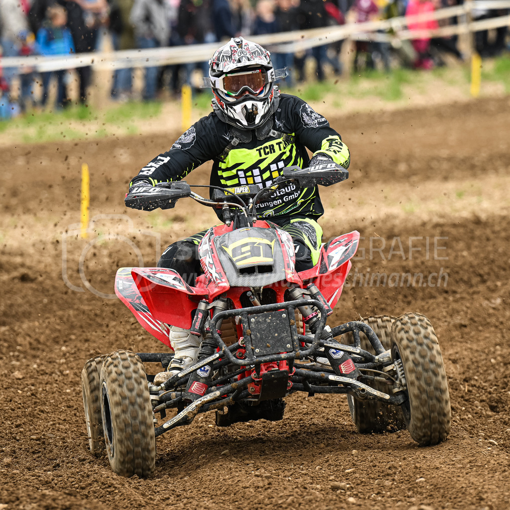 Motocross Schlatt bei Winterthur - 30. April 2023 | #91 Fragoso Luis aus St. Gallen (CH) auf Honda in der Kategorie Quad am Motocross Schlatt bei Winterthur, 30. April 2023. 
Instagram: @mx_schlatt | @mc_wila | @sam_schweiz
Bild: Sportfotografie Markus Aeschimann | www.markus-aeschimann.ch - Realisiert mit Pictrs.com