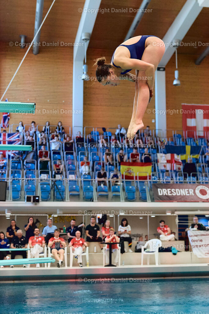International Youth Diving Meet 2026 | Day 1 of 5 | International Youth Diving Meet 2026| Day 1 of 5 | 22.04.2026 | Youth diving competition featuring 1m and 3m springboard and platform at the Schwimmsportkomplex Freiberger Platz in Dresden.@ Domazer Photography - Realisiert mit Pictrs.com