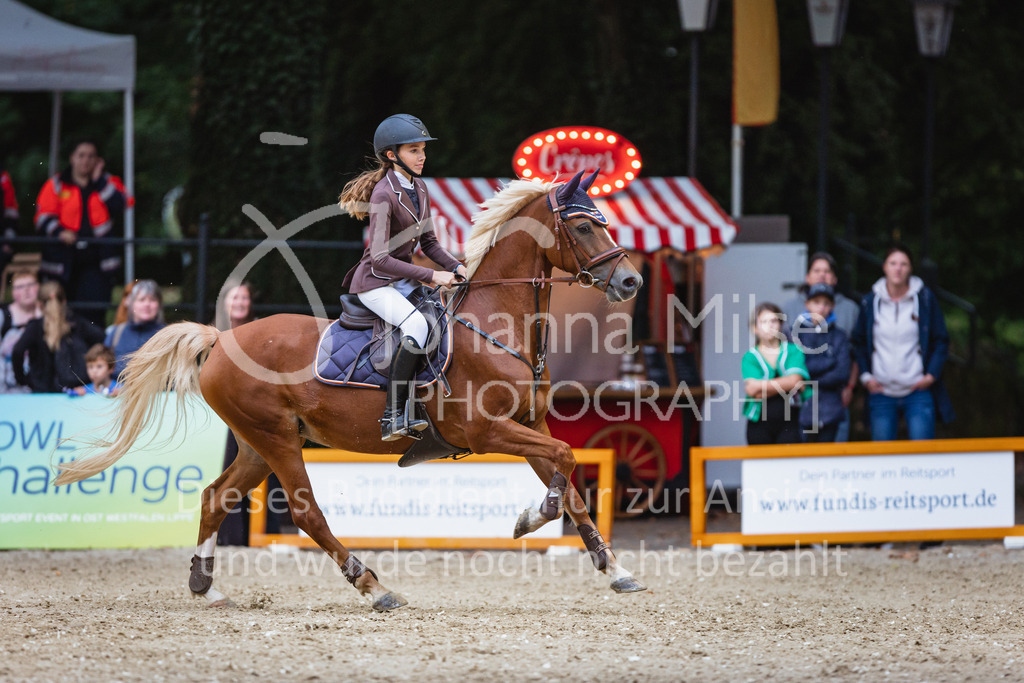 220909_OWLCh_PonyTrophy-185 | Deine schönsten Turniermomente als professionelle Fotos! Entdecke hochwertige Pferdesport-Fotografie im Online-Shop. Jetzt Fotos finden & bestellen!