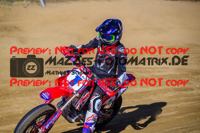 MaZZes_Fotomatrix_20241005_6021986_5989 | JUNIOR