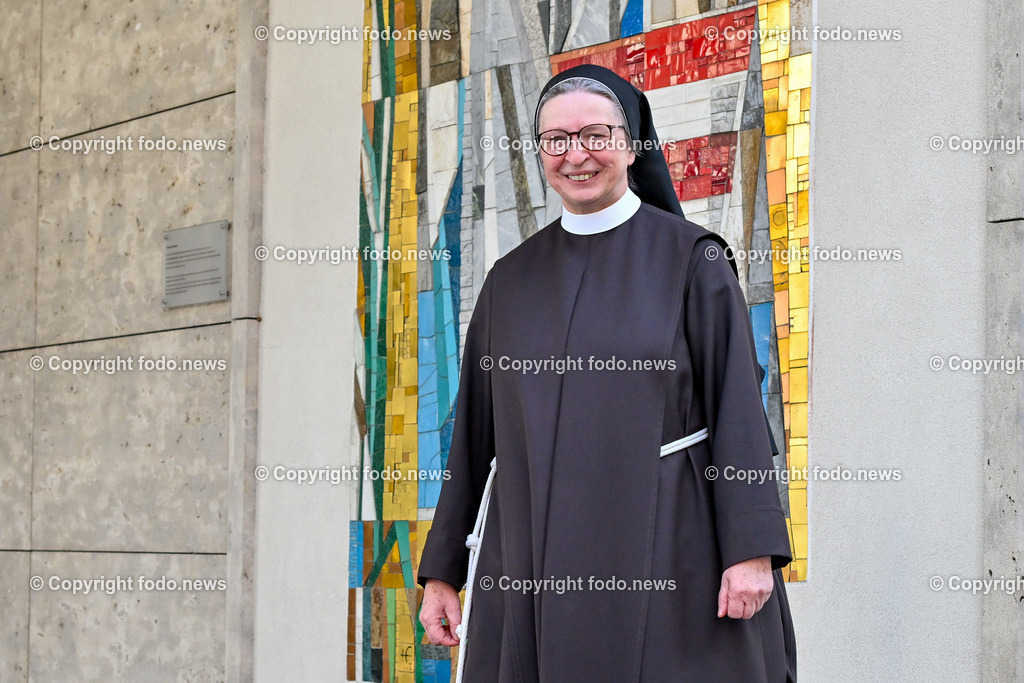 Schwester Barbara Lehner_ oberste Managerin des Ordensklinikum Elisabethinen Linz-Wien_ 04.03.2024-3 | 04.03.2024, Ordensklinikum Elisabethinen Linz, AUT, Schwester Barbara Lehner, im Bild Schwester Barbara Lehner (oberste Managerin des Ordensklinikum Elisabethinen Linz-Wien)