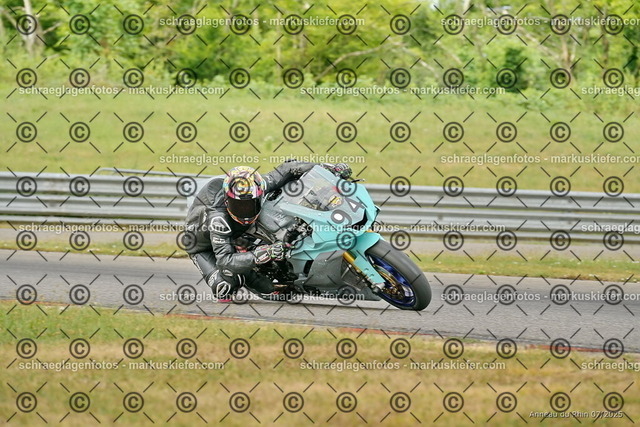 25bt05-0036 | markuskiefer.com - Realisiert mit Pictrs.com