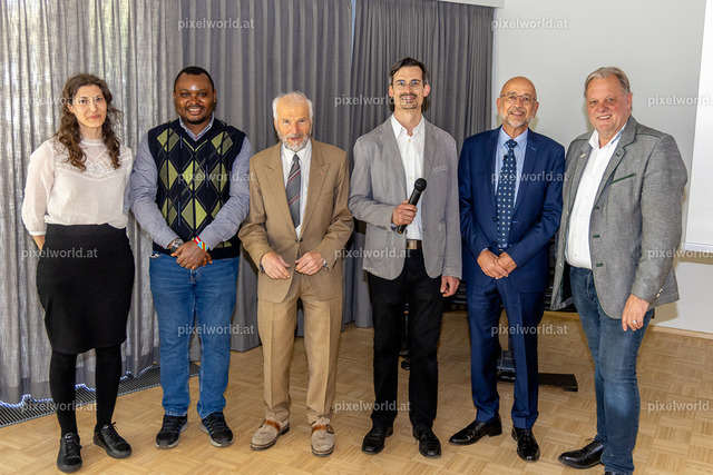 Lasst uns Brücken bauen | Bildershop von pixelworld.at - Realisiert mit Pictrs.com