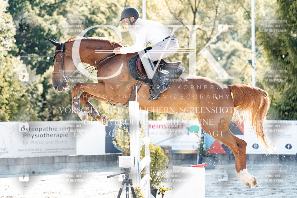 CK904503 | Turnierfotografie Pferdefotografie Trier Rheinland-Pfalz Pferdesport Reitsport Tierfotografie Sportfotografie Pferdevideo Pferdevideografie Equestrianvideography equestrianphotography  - Realisiert mit Pictrs.com