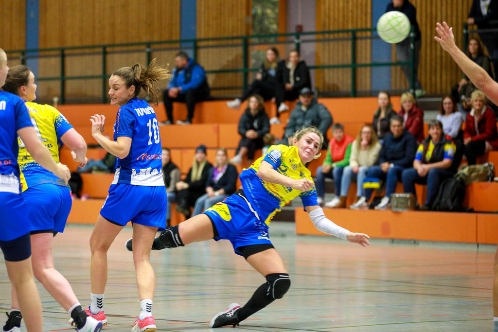 SVN_TvBorken_III_161124_HZ2_087 | Bildergalerie von Sport-Ereignissen aber auch von weiteren spannenden Dingen - nicht nur vom Niederrhein. In Anlehnung an den bekannten Spruch von Hanns Dieter Hüsch heißt das Motto: "Niederrhein ist überall".  - Realisiert mit Pictrs.com