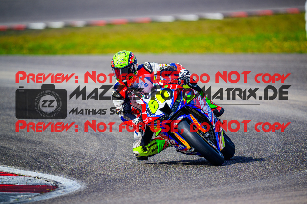 MaZZes_FotoMatrix_240910_6007705_4106 | WEISS