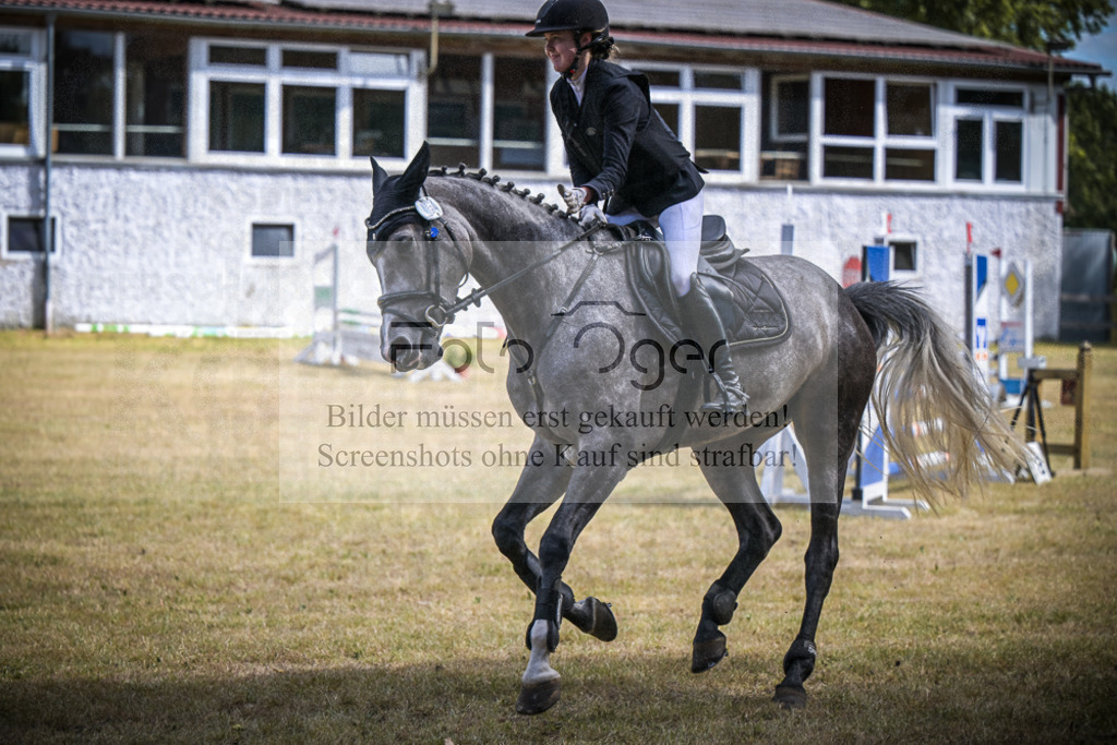 DOS_0738 | Entdecke hochwertige Reitturnierfotos von Foto Oger. Professionell, emotional und authentisch – jetzt Lieblingsmomente im Shop bestellen.Deutschlandweite Turnierfotografie. - Realisiert mit Pictrs.com