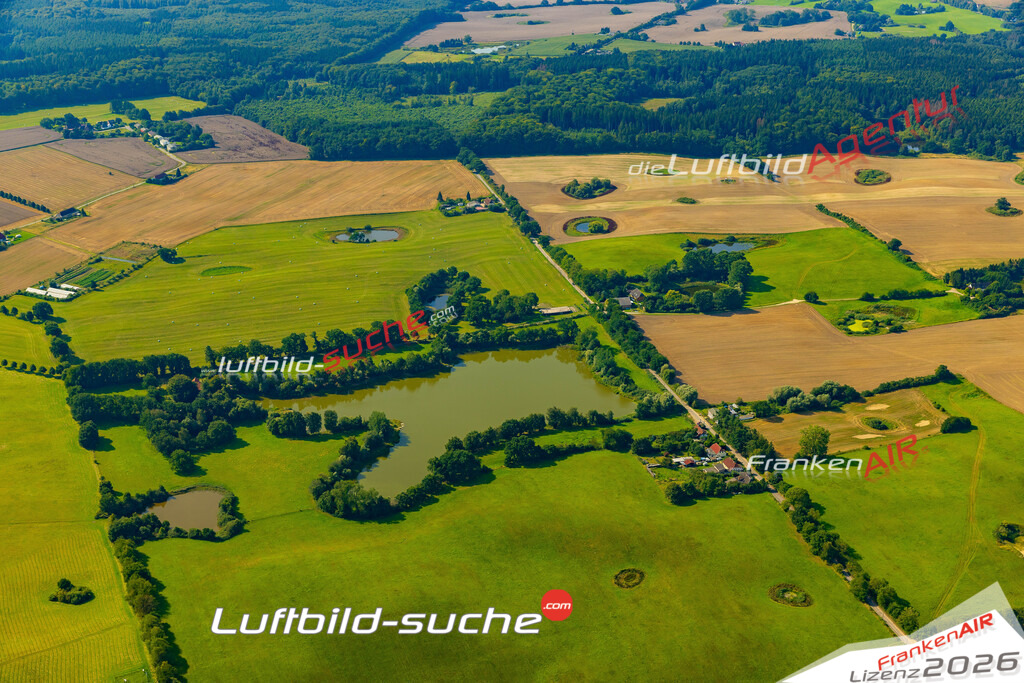 Großes Moor Hohenfelde Bild- Das Luftbild wurde 2025 vom UL-Flugzeug heraus erstellt ( keine Drohne bzw. Drohnenaufnahme ) - Hochauflösende Luftaufnahme -Nicht vergleichbar mit Google Maps oder Satelittenbilder- Die Geschenkidee !Mit Lizenz und Bildrechte bestellbar - CC