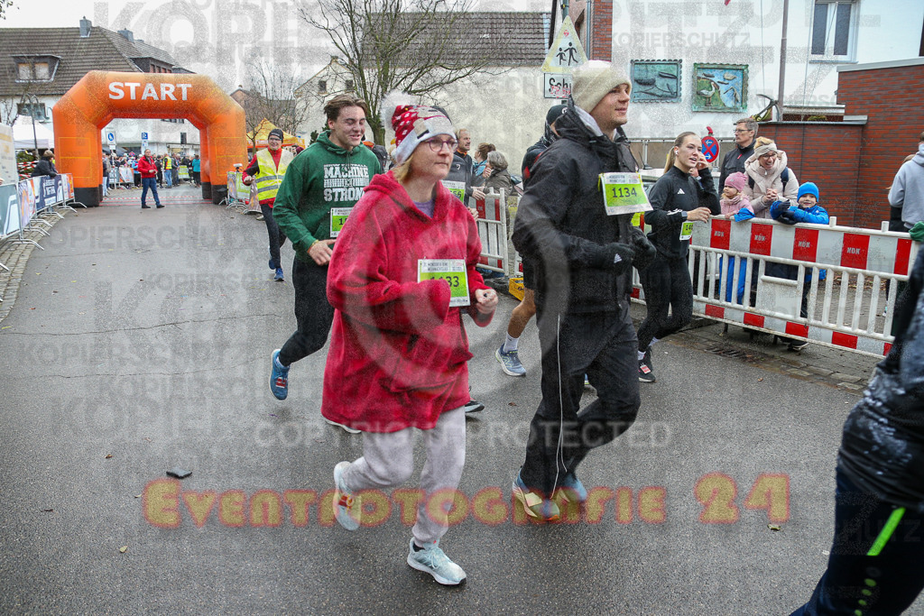 251130_1025_EX1_5056 | Sportfotografie im Rhein-Sieg Kreis, Köln, Bonn, NRW, Rheinland Pfalz, Hessen, etc. Unser Tätigkeitsfeld umfasst den Laufsport vom Volkslauf über den Marathon, Duathlon, Triathon bis zum Ultralauf wie Kölnpfad Ultra oder Schindertrail.