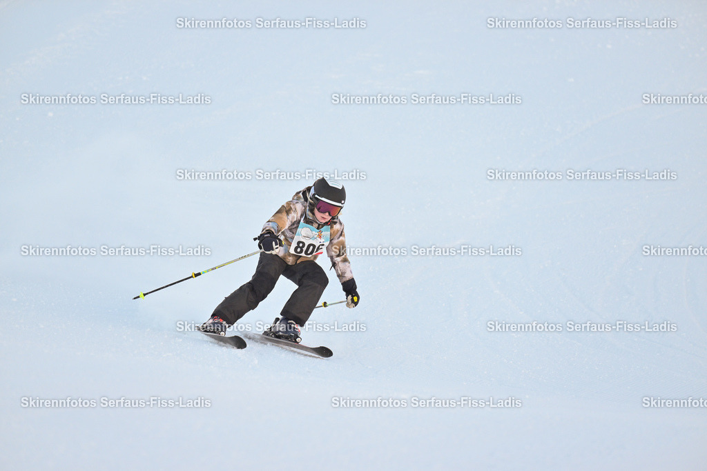 SRF_25.12.2025_0023 | Skirennfotos,Serfaus,Fiss,Ladis,Kinderskirennen,Winter,Tirol,Oberland,skirace,SFL,feelfree,weil wir's genießen,ski,Ski,skifahren,Sonnenplateau, - Realisiert mit Pictrs.com
