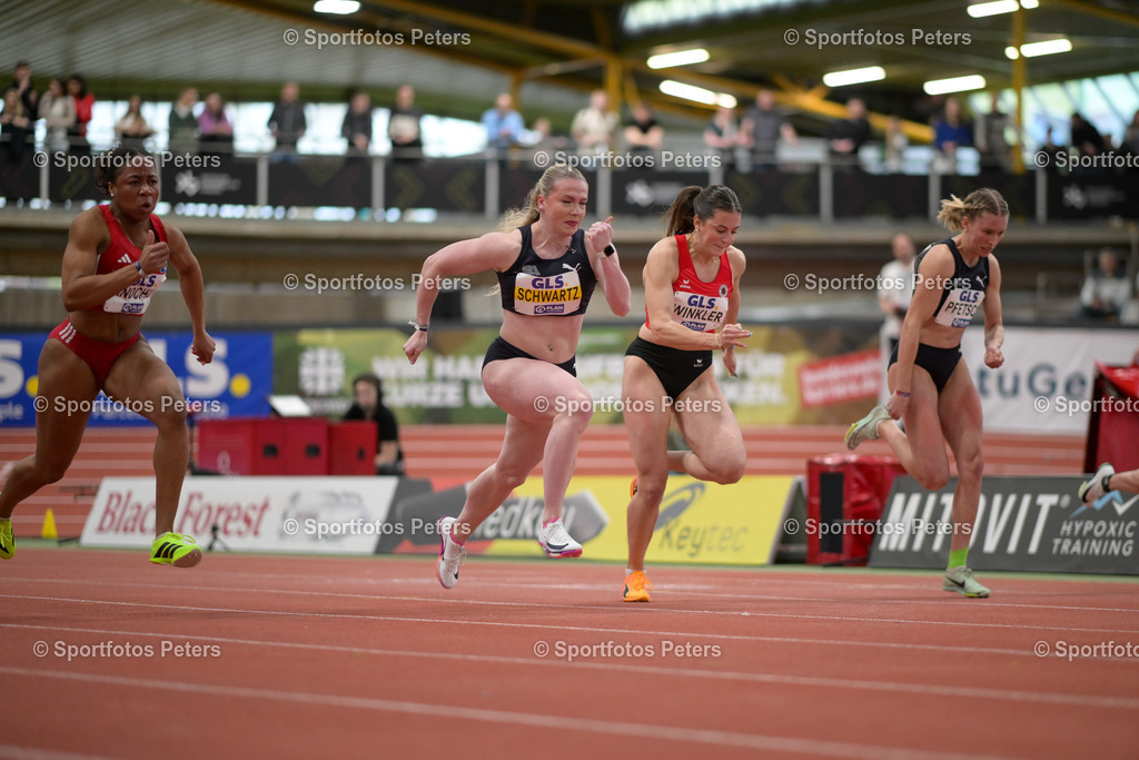 DM Halle 2026_Samstag-134 | 28.02.2026, xkaix, Leichtathletik Deutsche Meisterschaften Halle 2026,  v.l. Philina Schwartz (Berlin Athletics Capital Club) - Realisiert mit Pictrs.com