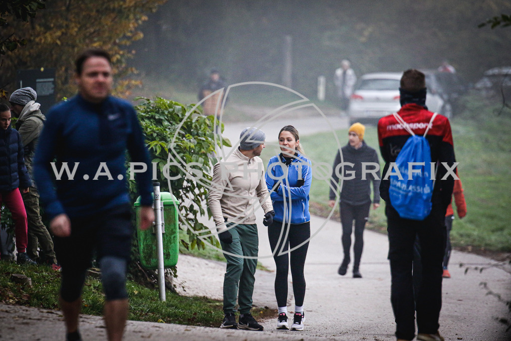 ..... | AUSTRIA, 09.11.24, Leonding,TGW KÜRNBERGTRAILRUN, Image shows: Photo: Wapics / Andreas Willdoner
