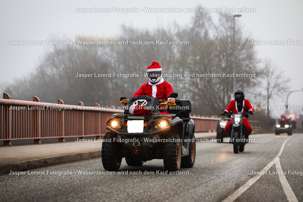 X-Mas Ride I Kiel I 2025 | Jasper Lorenz Fotografie - Realisiert mit Pictrs.com
