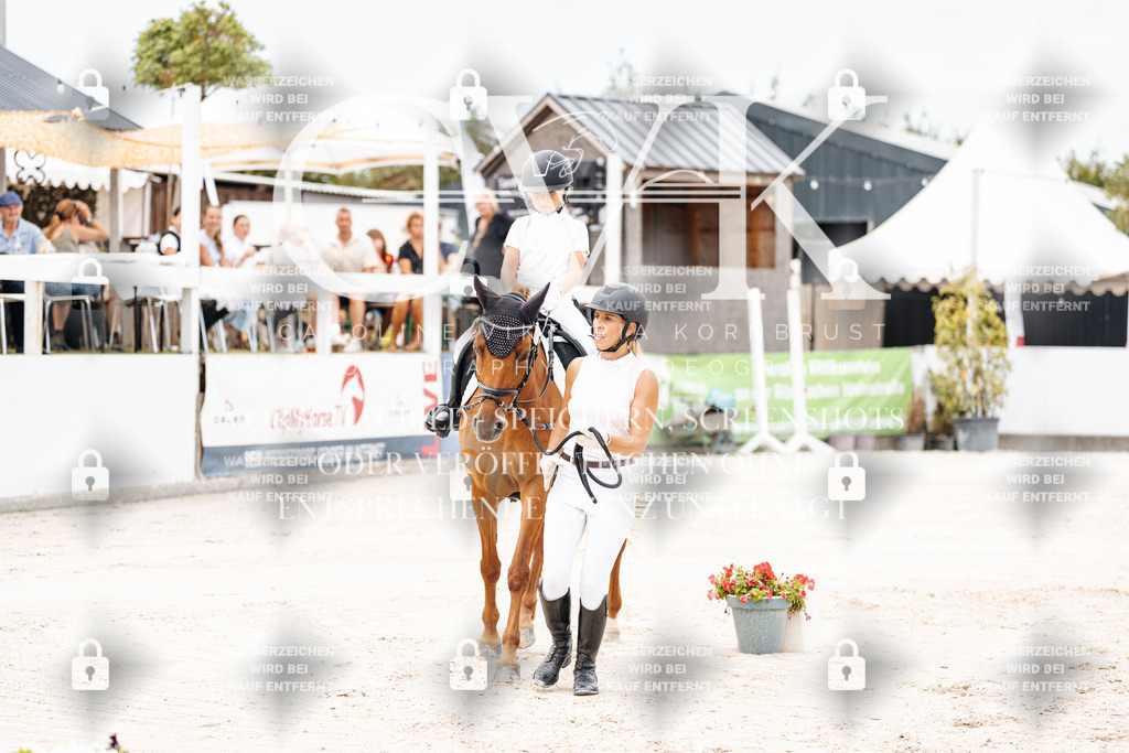 CK907115 | Turnierfotografie Pferdefotografie Trier Rheinland-Pfalz Pferdesport Reitsport Tierfotografie Sportfotografie Pferdevideo Pferdevideografie Equestrianvideography equestrianphotography  - Realisiert mit Pictrs.com