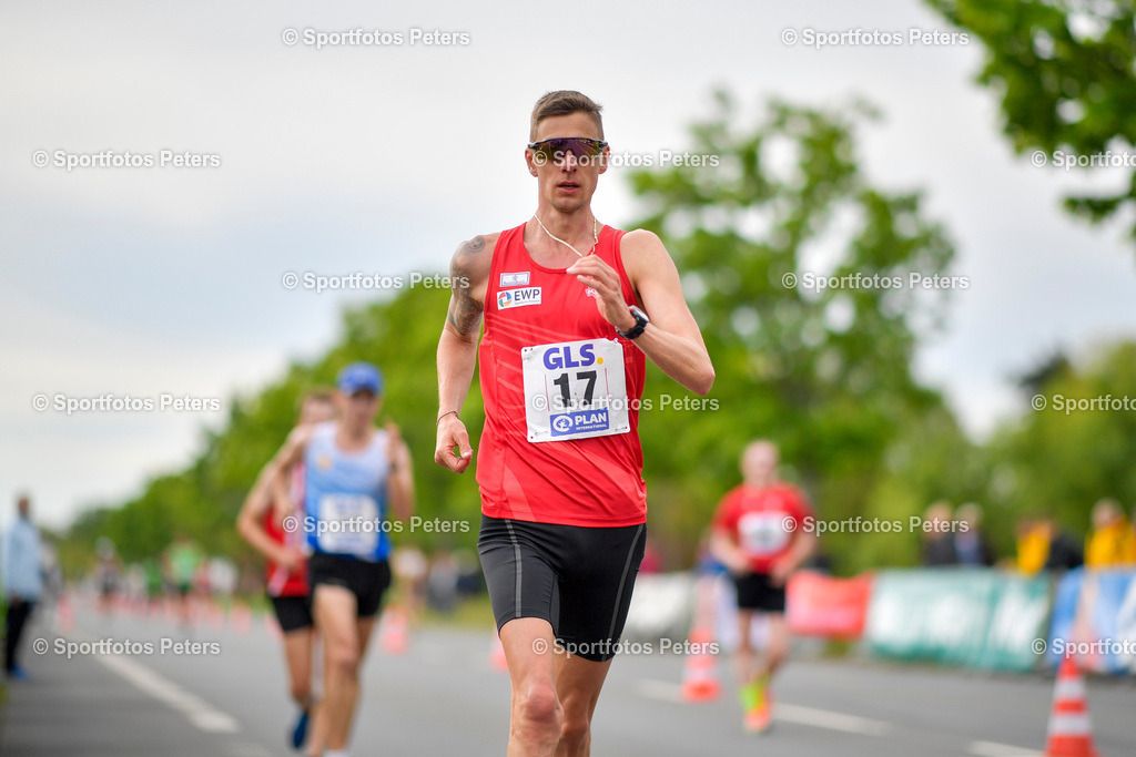 2024_DM Gehen_42 | Deutsche Meisterschaften Straßengehen am 28.04.2024 in Kelsterbach - Realisiert mit Pictrs.com
