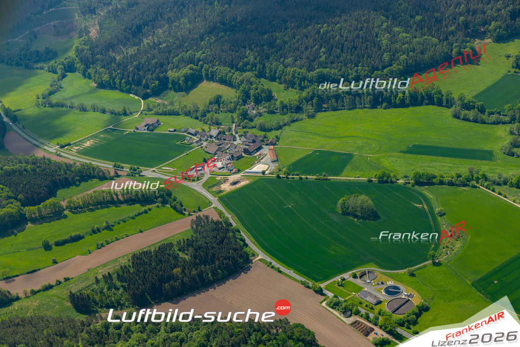 Die Luftaufnahme Horb an der Steinach - Mitwitz wurde 2022 vom Flugzeug aus (keine Drohne) erstellt. Hohe Auflösung -für große Poster und Wandbilder geeignet - Garantiert!