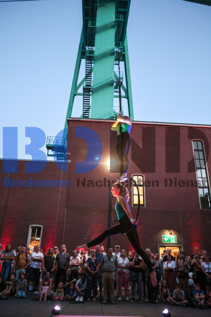 SES_BOCEXT20250626-53 | bond - Realisiert mit Pictrs.com