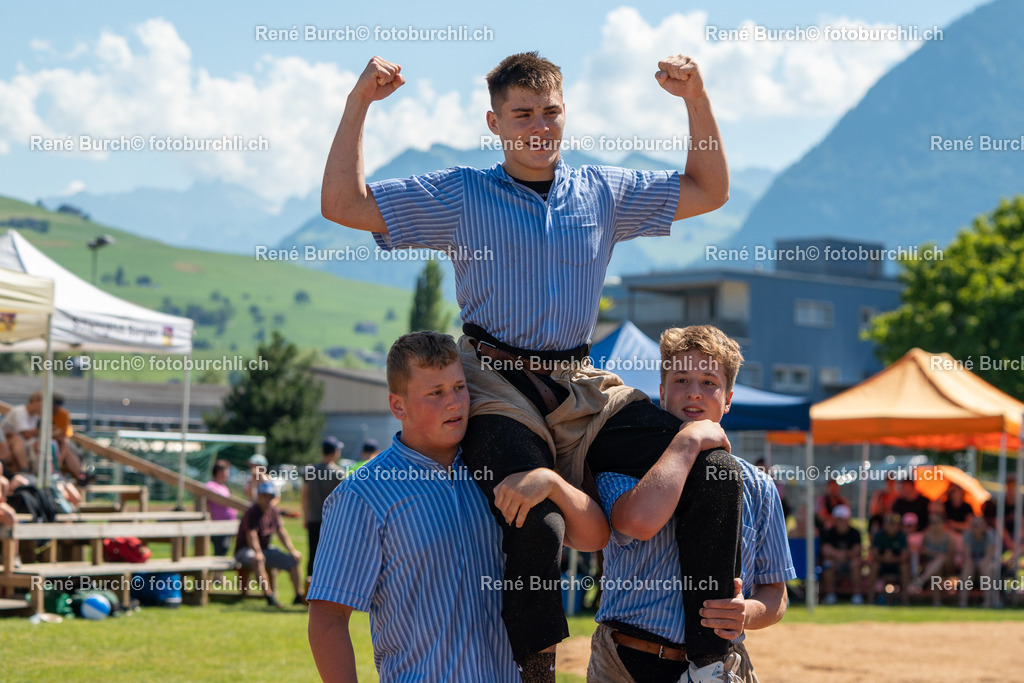 RB_08582 | René Burch leidenschaftlicher Fotograf aus Kerns in Obwalden.  Hier finden sie Sport, Landschaft und Natur Fotografie.
 - Realisiert mit Pictrs.com