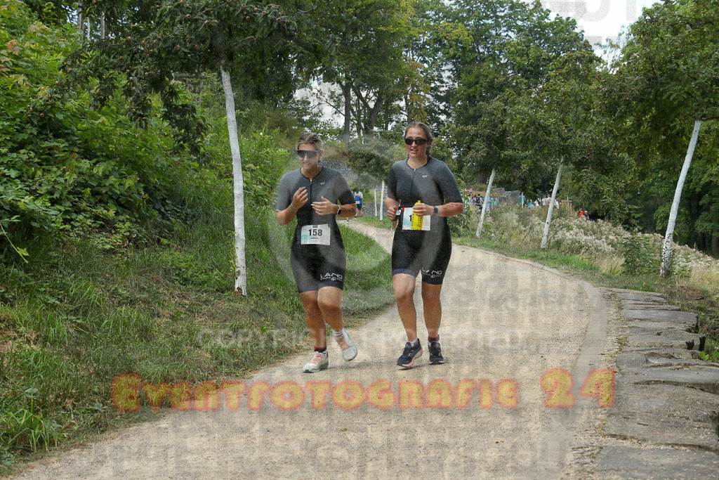 250824_1258_EX1_1043 | Sportfotografie im Rhein-Sieg Kreis, Köln, Bonn, NRW, Rheinland Pfalz, Hessen, etc. Unser Tätigkeitsfeld umfasst den Laufsport vom Volkslauf über den Marathon, Duathlon, Triathon bis zum Ultralauf wie Kölnpfad Ultra oder Schindertrail.