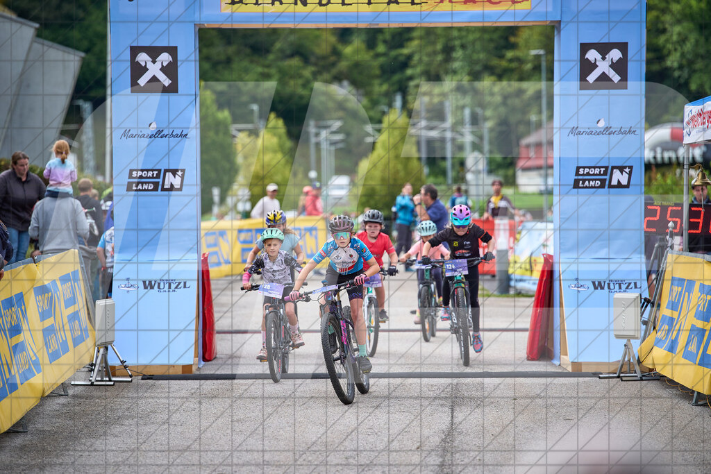 Betriebszentrum Laubenbachmühle, Frankenfels, Österreich - 13. September 2025: Dirndltal Race - Kids RaceFotograf: Martin Bihounek / martinbihounek.com | 13. September 2025 Betriebszentrum Laubenbachmühle, Frankenfels, Österreich : Dirndltal Race - Kids Race •••••Photo by: Martin Bihounek / martinbihounek.comInsta: @martinbihounekcom