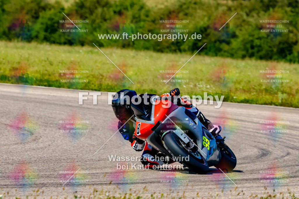 008-3574 | Hier findet Ihr Bilder von Touristenfahrten auf der Nürburgring Nordschleife oder von anderen Veranstaltungen die ich besucht habe. Viel Spass beim Durch Schauen 