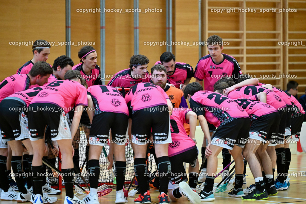 VSV Unihockey vs. Wiener Floorballferein 6.4.2024 | Wiener Floorballverein Mannschaft, VSV Unihockey vs. Wiener Floorballferein 6.4.2024, VSV Unihockey vs. Wiener Floorballferein  am 06.04.2024 in Villach (Ballspielhalle St. Martin), Austria, (Photo by Bernd Stefan)