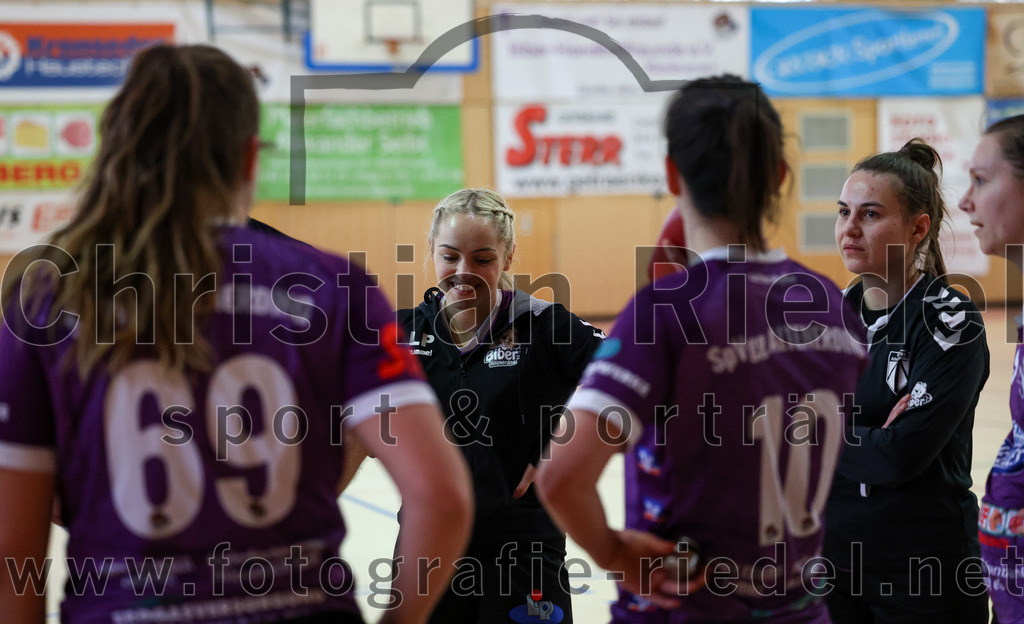 2023-03-11_007_SpVgg_Altenerding_gegen_SSG_Metten_Frauen | Erding, Deutschland, 11.03.2023:
Handball, Bezirksoberliga Frauen Altbayern 2022 / 2023, 13. Spieltag, SpVgg Altenerding gegen SSG Metten, Endergebnis: 32:26

Lena Prem (SpVgg Altenerding, #15)

Foto: Christian Riedel / fotografie-riedel.net