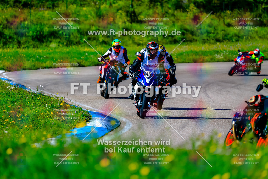 044-5494 | Hier findet Ihr Bilder von Touristenfahrten auf der Nürburgring Nordschleife oder von anderen Veranstaltungen die ich besucht habe. Viel Spass beim Durch Schauen 