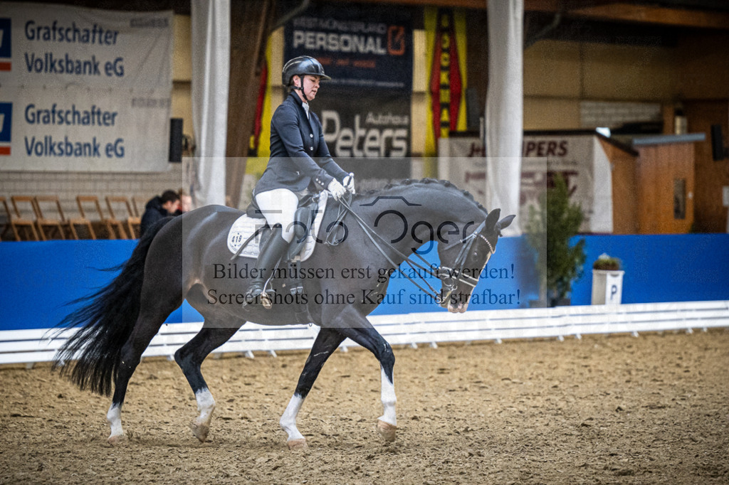 DOS_2605 | Entdecke hochwertige Reitturnierfotos von Foto Oger. Professionell, emotional und authentisch – jetzt Lieblingsmomente im Shop bestellen.Deutschlandweite Turnierfotografie. - Realisiert mit Pictrs.com
