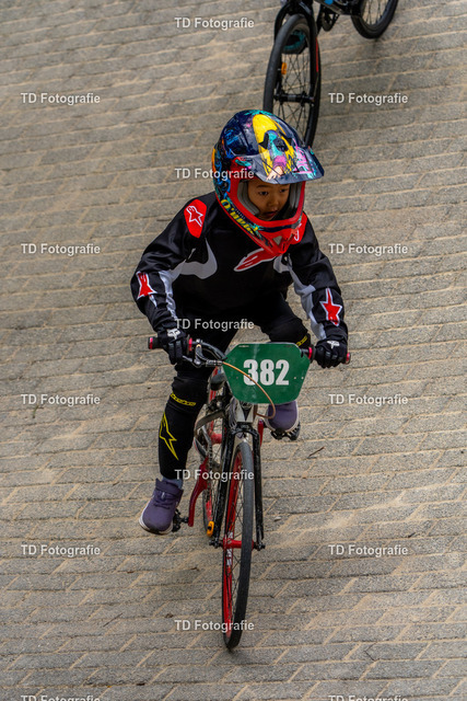 BayBMX2026-05761 | Fotogalerie von Thomas Dettweiler mit Eventbildern und lizenzfreien Fotos. Perfekt als Wandbild, für Büro, Website oder private Nutzung. - Realisiert mit Pictrs.com