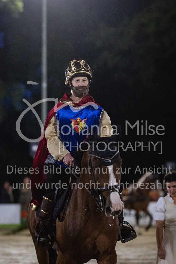 230827_Delbrueck_Kostuem-763 | Deine schönsten Turniermomente als professionelle Fotos! Entdecke hochwertige Pferdesport-Fotografie im Online-Shop. Jetzt Fotos finden & bestellen!