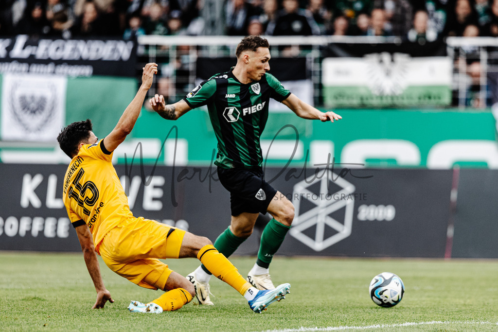 3. Liga, Saison 2023/24, 31. Spieltag: SC Preußen Münster - Dynamo Dresden | Münster, 30.03.2024: 3. Liga, 31. Spieltag, SC Preußen Münster gegen Dynamo Dresden im LVM-Preußenstadion in Münster. Foto: sportfotografie.ms | Markus Paletta - Realisiert mit Pictrs.com