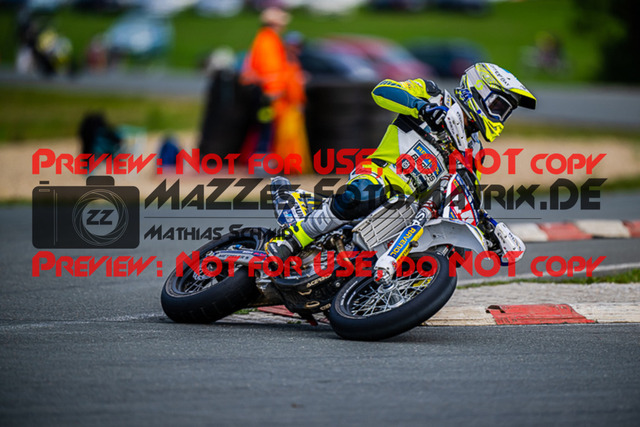 MaZZes_FotoMatrix_220903_4759 | S1