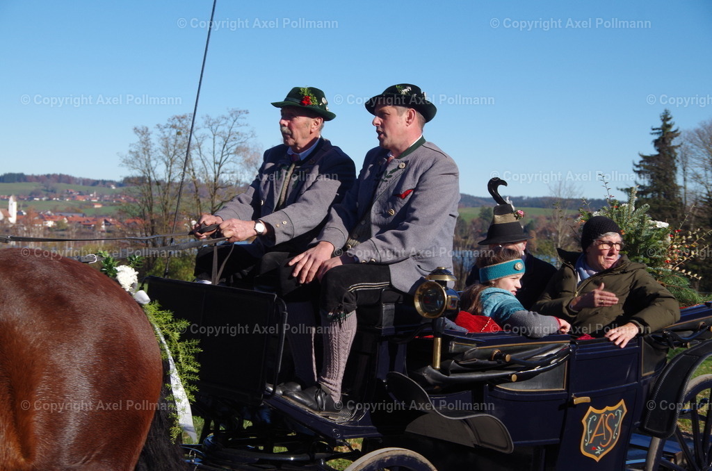 IMGP7817 | fotografiert von Axel PollmannLeonhardi Wallfahrt Benediktbeuern und Murnau, Fronleichnam, Fasching, Landschaft im Loisachtal und Benediktbeuern  - Realisiert mit Pictrs.com
