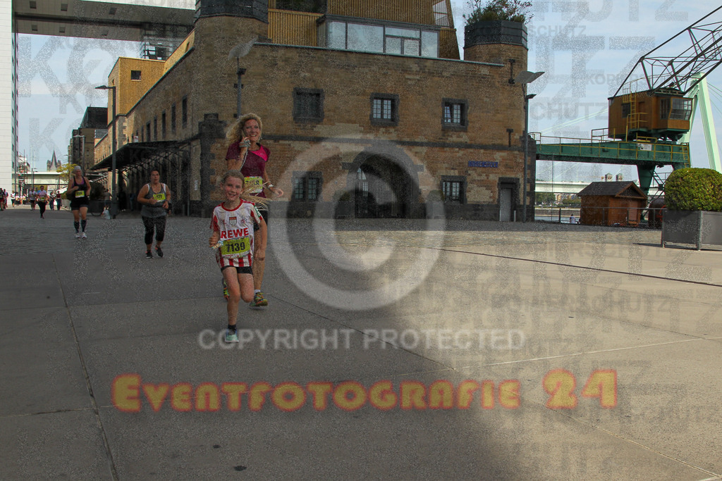 250920_1338_EV4_6335 | Sportfotografie im Rhein-Sieg Kreis, Köln, Bonn, NRW, Rheinland Pfalz, Hessen, etc. Unser Tätigkeitsfeld umfasst den Laufsport vom Volkslauf über den Marathon, Duathlon, Triathon bis zum Ultralauf wie Kölnpfad Ultra oder Schindertrail.