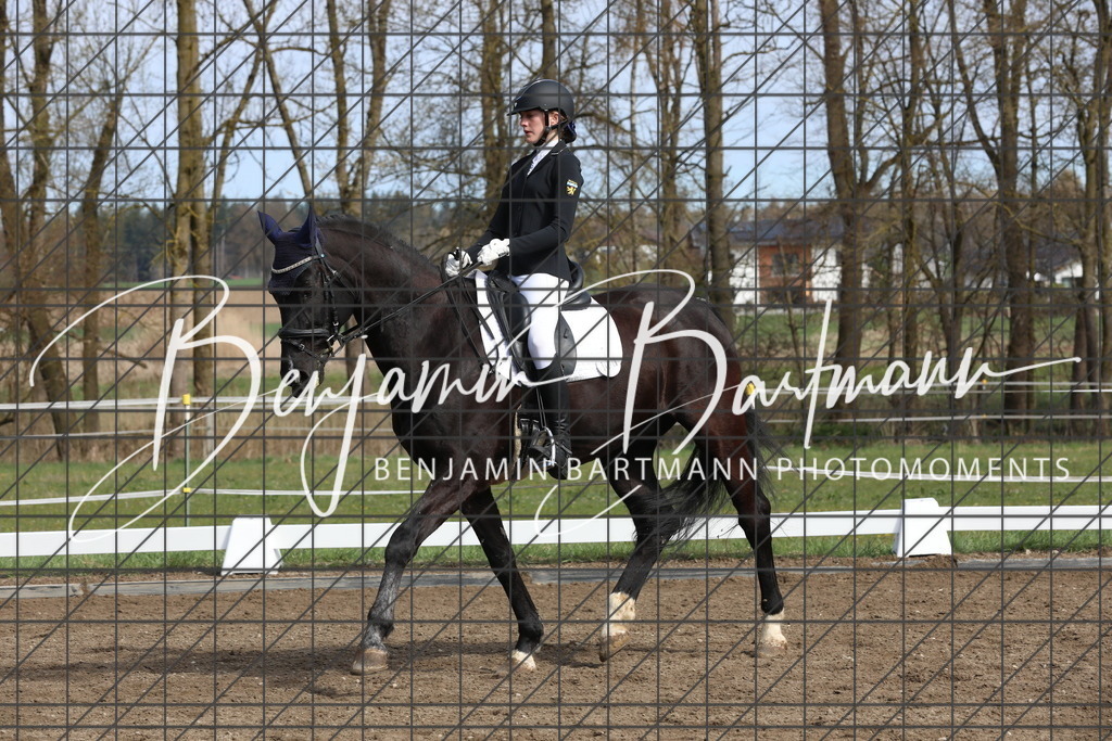 AZ2A4444 | Benjamin Bartmann Photomoments