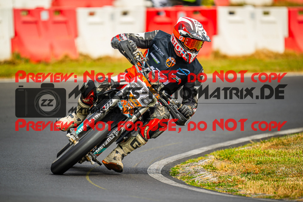 MaZZes_FotoMatrix_230701_9079 | S4