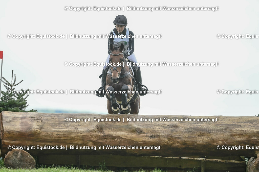 20230513_CCI2_Section2_Gelände_0580 | equistock