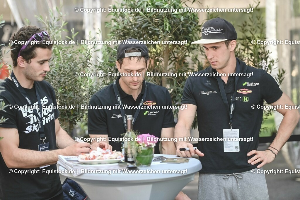 D78_3471 | equistock