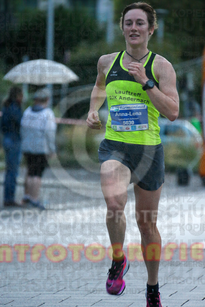 220909_1913_EX1_2233 | Sportfotografie im Rhein-Sieg Kreis, Köln, Bonn, NRW, Rheinland Pfalz, Hessen, etc. Unser Tätigkeitsfeld umfasst den Laufsport vom Volkslauf über den Marathon, Duathlon, Triathon bis zum Ultralauf wie Kölnpfad Ultra oder Schindertrail.