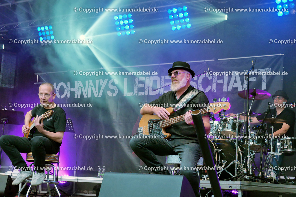 29.08.2025 Johnnys Leidenschaft bei den DIN Tagen 2025 | 29.08.2025 Johnnys Leidenschaft gibt auf der Altmarktbühne in Dinslaken bei den DIN Tagen 2025 ein Konzert. - Realisiert mit Pictrs.com