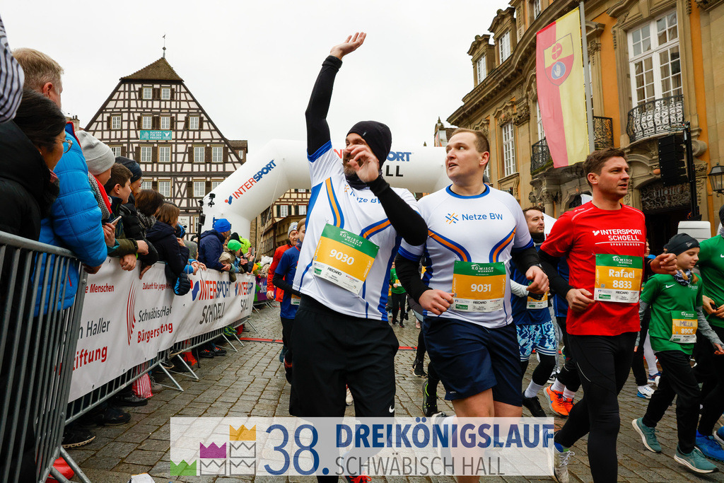 5km Roewisch Wohnbau Cup | 3 Koenigslauf 2024 5km Roewisch Wohnbau Cup - Realisiert mit Pictrs.com