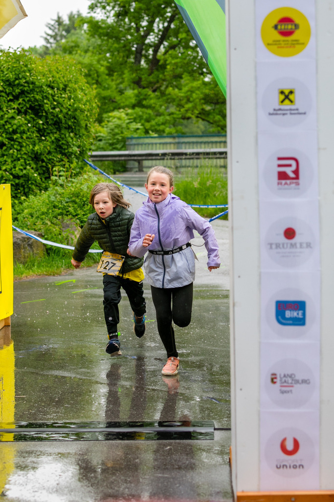 093_2025-05-25_Kinder | kc-photography - Realisiert mit Pictrs.com