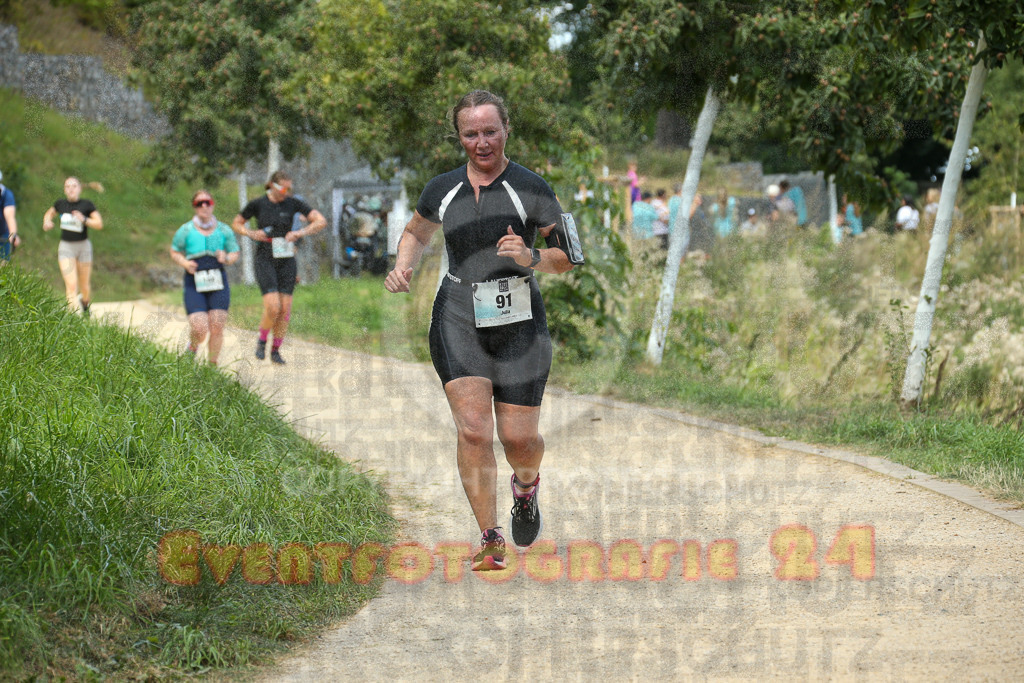 250824_1253_EX1_0847 | Sportfotografie im Rhein-Sieg Kreis, Köln, Bonn, NRW, Rheinland Pfalz, Hessen, etc. Unser Tätigkeitsfeld umfasst den Laufsport vom Volkslauf über den Marathon, Duathlon, Triathon bis zum Ultralauf wie Kölnpfad Ultra oder Schindertrail.